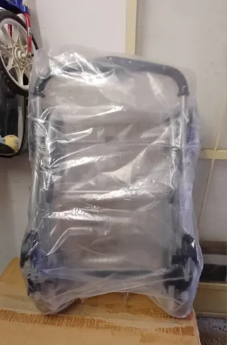 Carrozzina neonato Marca Cam.