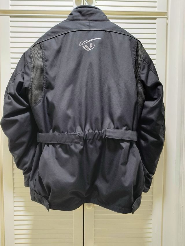 Chaqueta de motorista negra