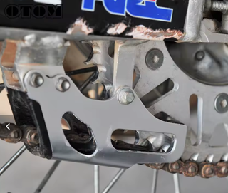 Guía Cadena Honda CR 450