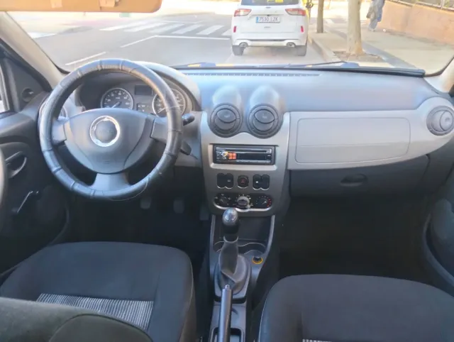 Dacia Sandero 2010 sólo 155000 km 1 propietario
