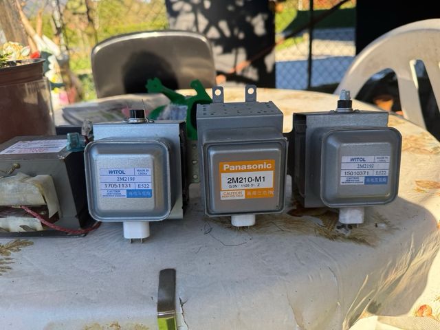 Magnetrones y transformadores de microondas