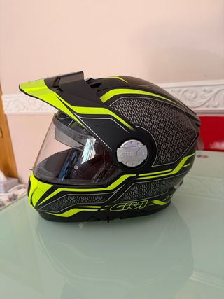 Casco Modular Givi Negro y Amarillo