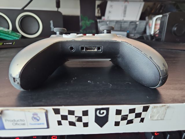 Mando Xbox Series X Plata
