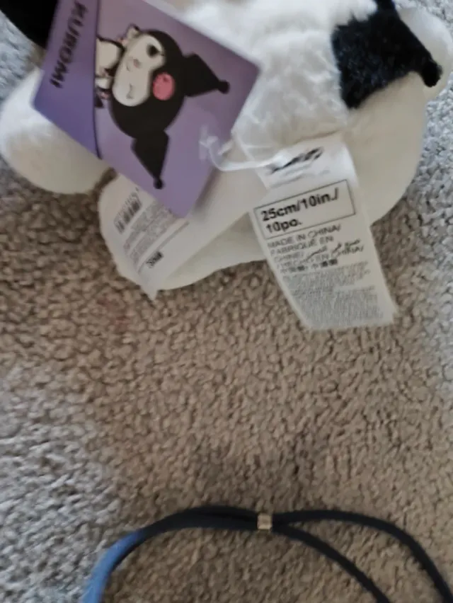 Peluche Kuromi 25 cm