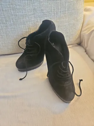 Zapatos Vicini piel ante negra tacon 37