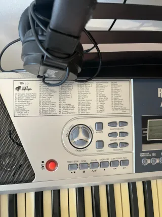 Teclado Piano Rock Jam RJ-661 + soporte y banqueta