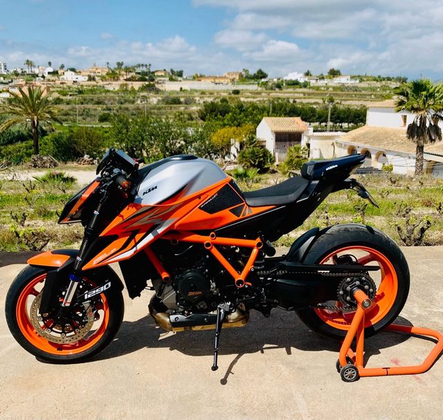 KTM Superduke 1290 EVO