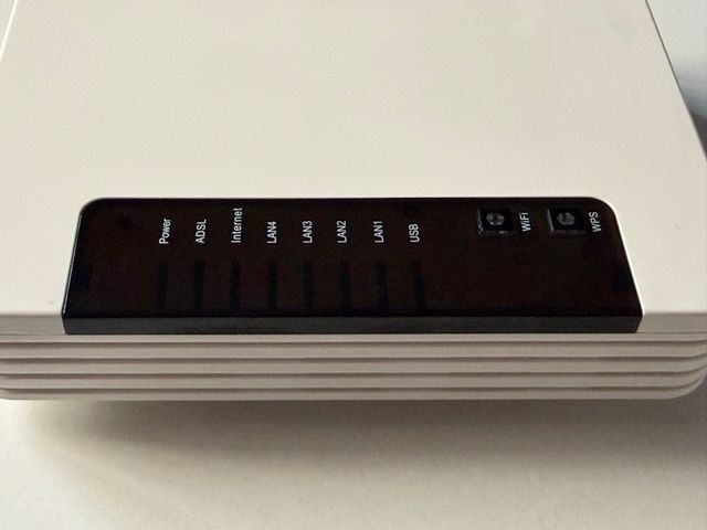 Router WiFi ADSL Comtrend AR-5307 - 300Mbps - Comp