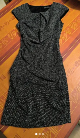 Elegante e pratico vestito Rinascimento