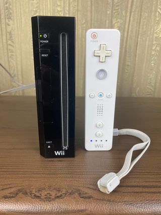 Nintendo Wii + Wiimote + Cavi