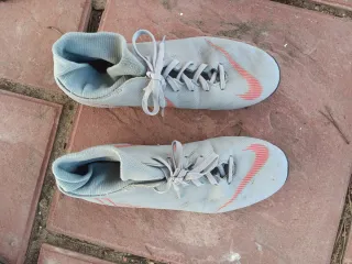 Botas de fútbol Nike Mercurial Talla 43