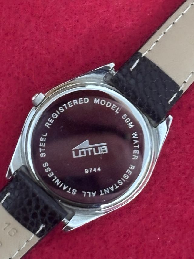 RELOJ LOTUS 9744 PLANO