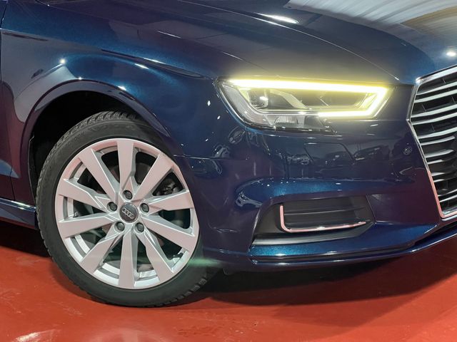 Audi A3 sport edition 1.5 TFSI CoD EVO Sedan