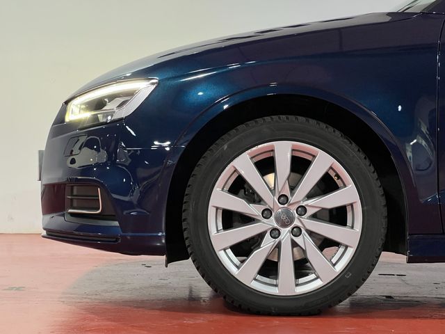 Audi A3 sport edition 1.5 TFSI CoD EVO Sedan