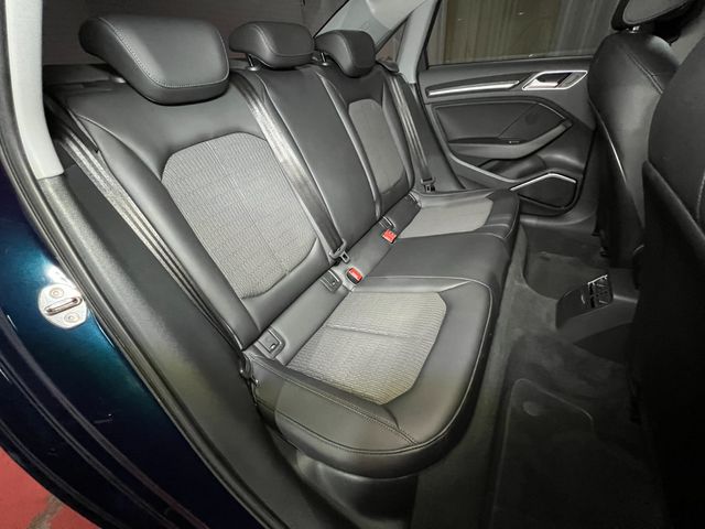 Audi A3 sport edition 1.5 TFSI CoD EVO Sedan