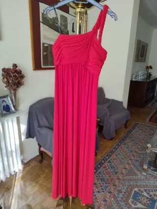 Vestido largo fiesta rojo,un hombro trenzado