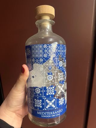 Bottiglia vuota gin World Gin Awards