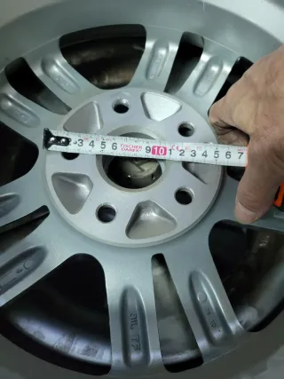 Llanta Aluminio 15 6Jx15H2