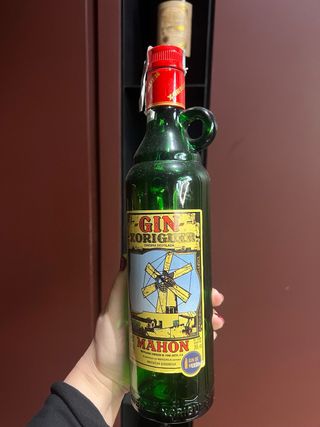 Bottiglia vuota Gin Xoriguer Mahon