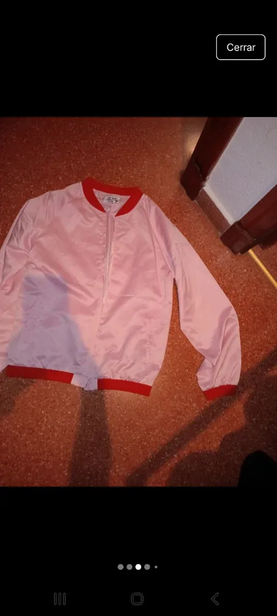 Chaquetilla bomber rosa y roja