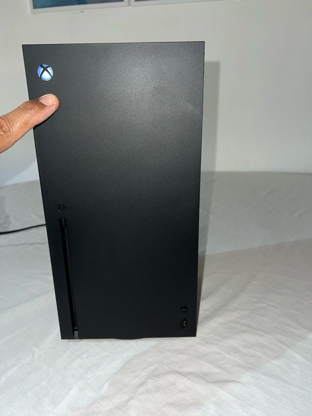 Xbox Series X 1TB Negra