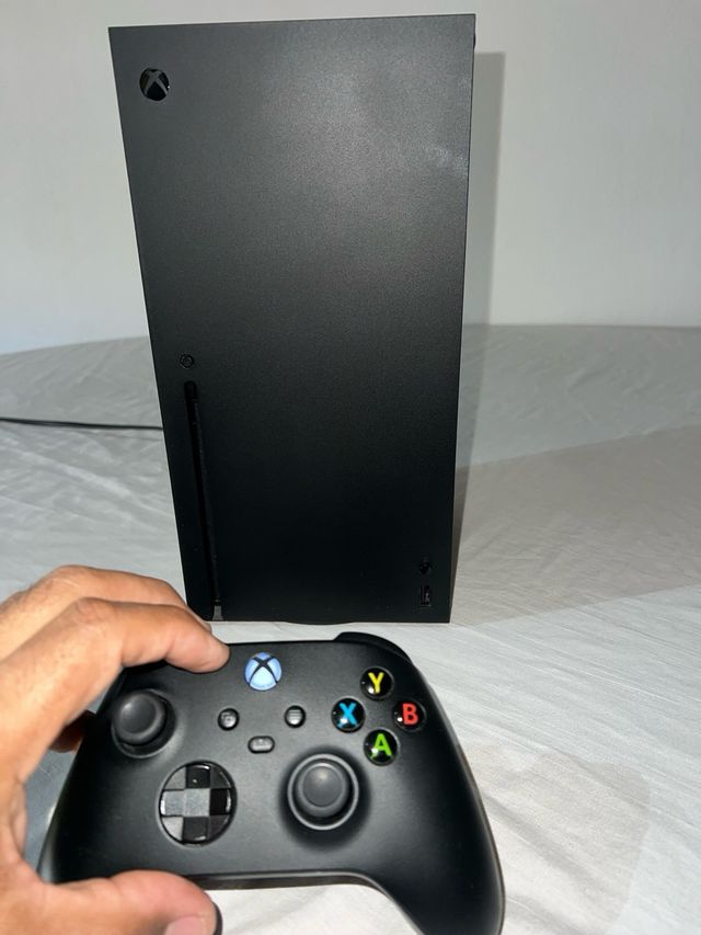 Xbox Series X 1TB Negra