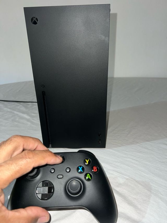 Xbox Series X 1TB Negra