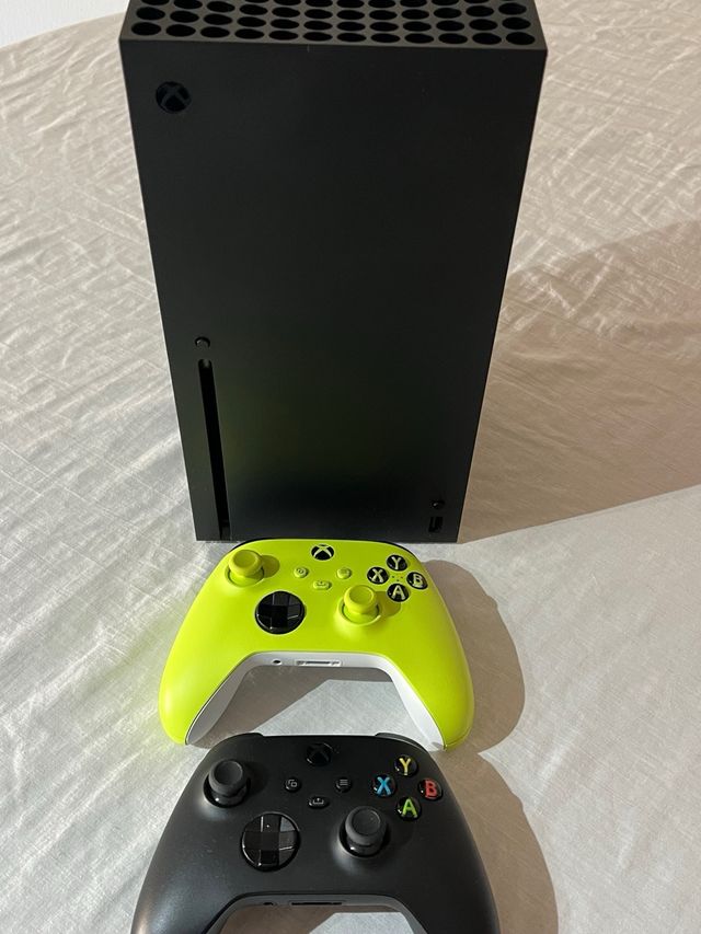 Xbox Series X 1TB Negra