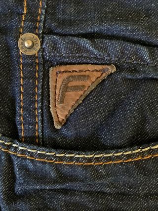 Pantalón vaquero FREESOUL tiro bajo