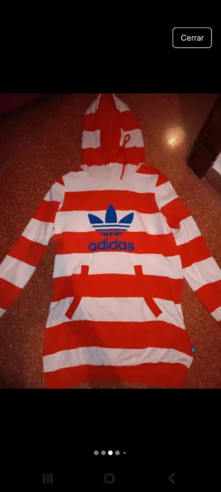 Jersey Adidas Rayas Rojas y Blancas talla sm
