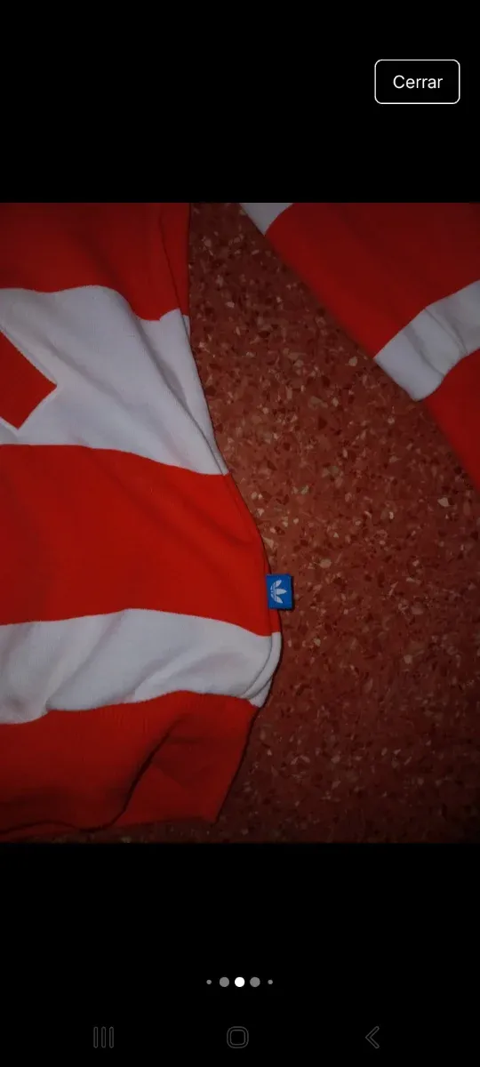 Jersey Adidas Rayas Rojas y Blancas talla sm
