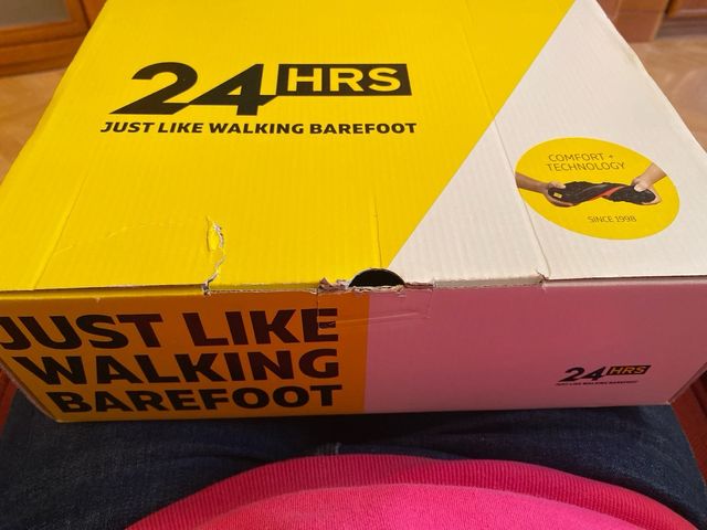 Zapatos 24 HRS Negros Talla 38 Muy buen estado