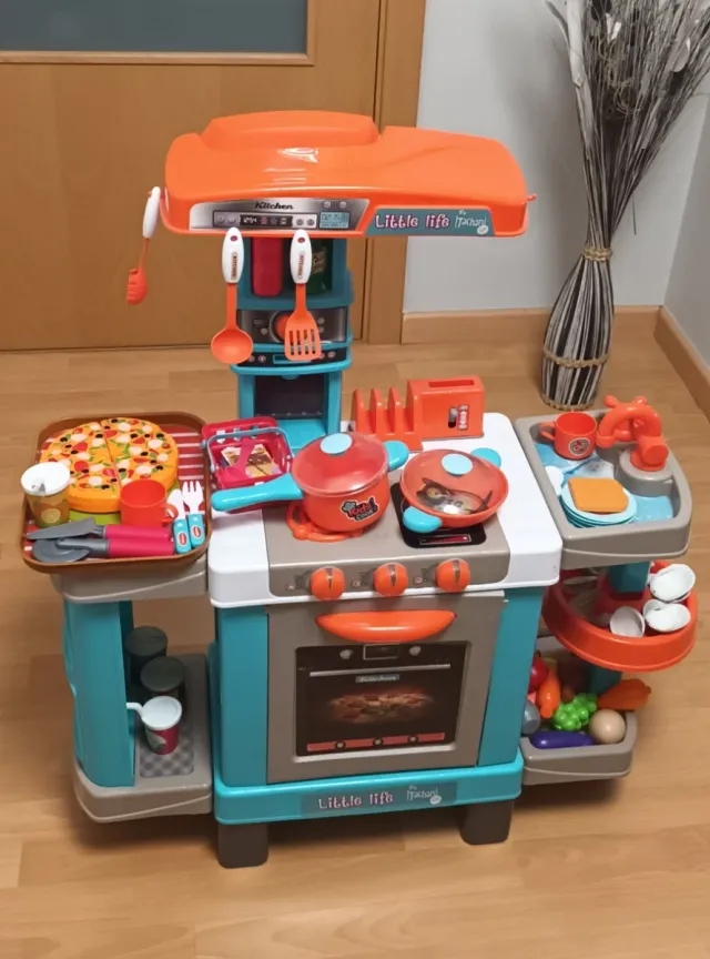 Cocinita de juguete