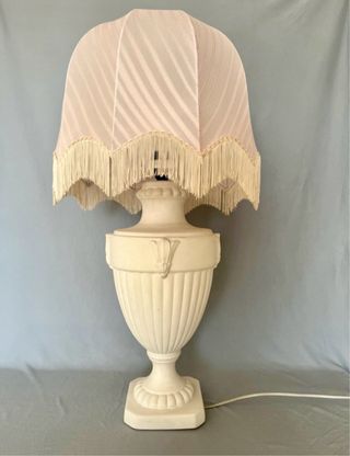 Lampada da salotto rosa e bianca