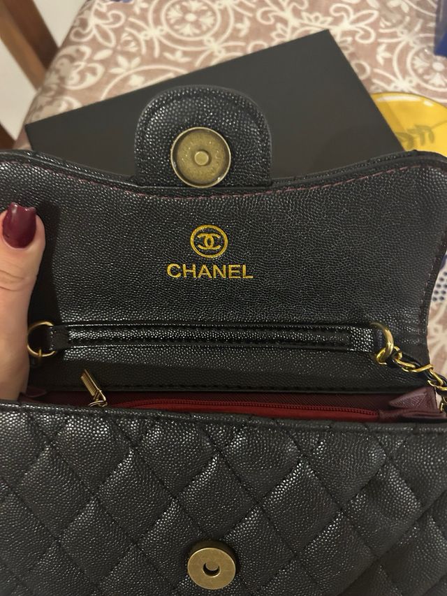 Bolsa Chanel preta