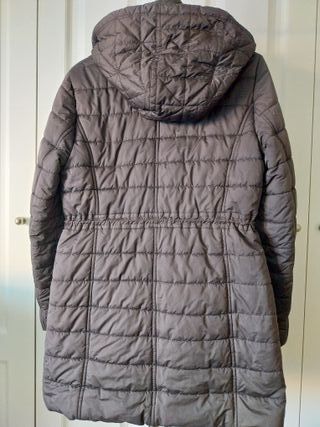 Plumas mujer marrón,