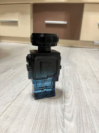 Colonia Rabanne sin usar pero fuera de la caja.