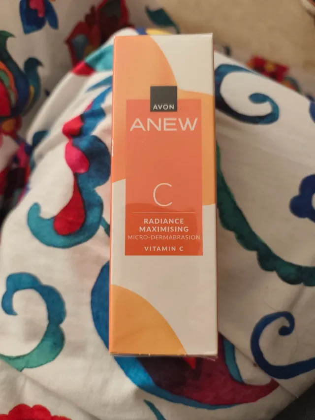 Exfoliante Avon Anew Vit C Micro-Dermabrasion