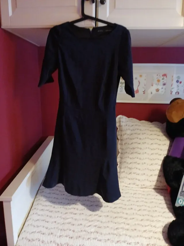 Vestido Zara azul marinoTalla xs