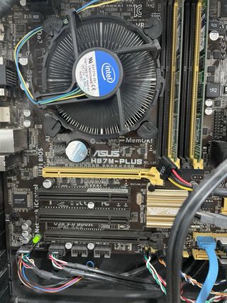 Ordenador CPU i5 8GB RAM SSD 120GB