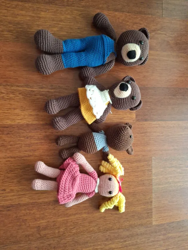 Lote 3 Ositos y Muñeca Crochet
