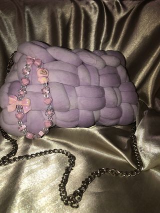 Borsa artigianale intrecciata viola