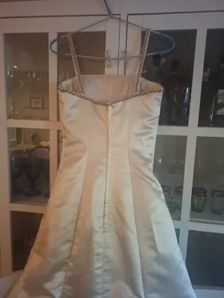 Vestido largo color crema