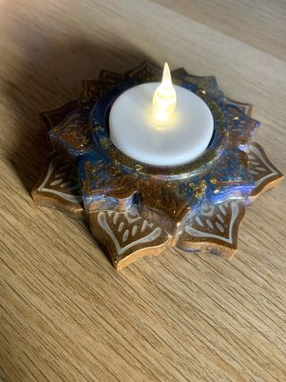 Portacandele in resina blu e oro