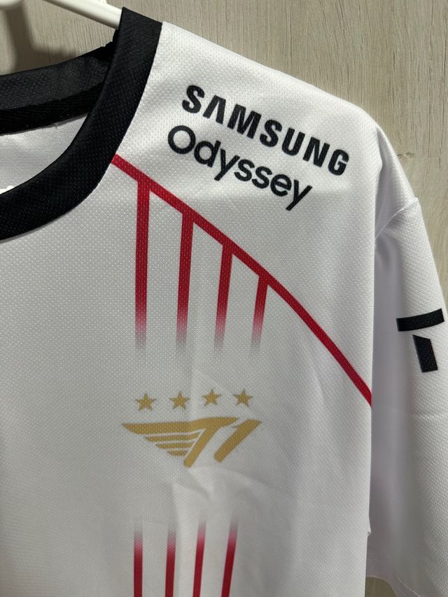 Camiseta Faker (M) Worlds 2024