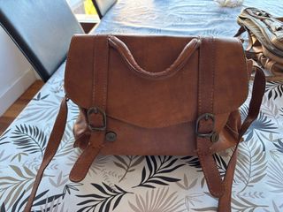 Bolso de cuero marrón