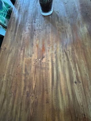 Mesa comedor madera y metal con sillas