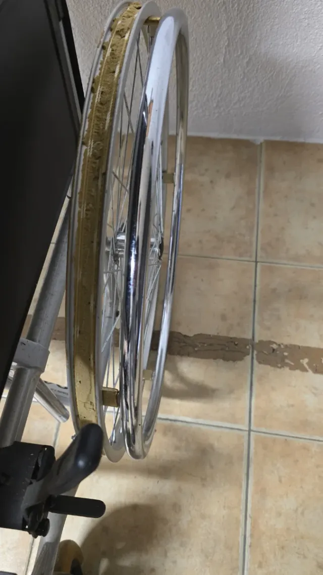 REGALO SILLA DE RUEDAS 