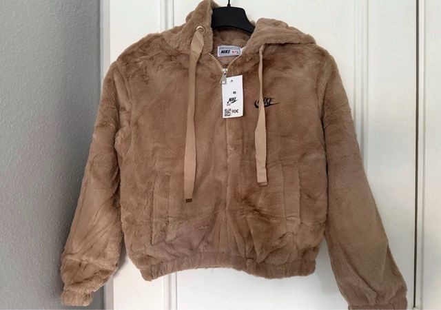 Cappotto Nike Beige Taglia XL