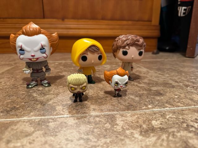 Lote Funko Pop Pennywise sin cajas